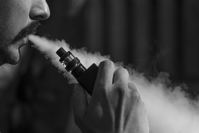 - Understanding the Potential Connection: Vaping and Digestive Issues Explored