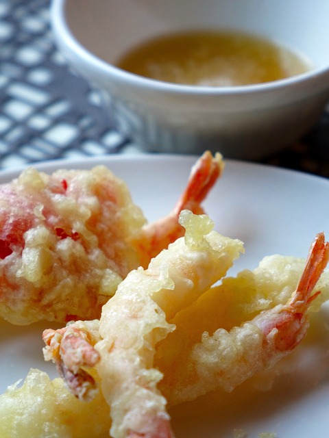 4. Tempura vs. Frying:⁢ Comparing⁤ Cooking Techniques to Make Informed Dietary Choices