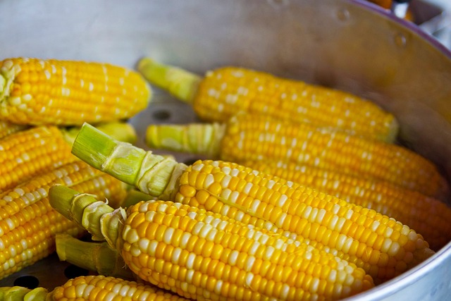 4. Making Informed Food Choices: Analyzing the Nutritional Profile of Creamed Corn